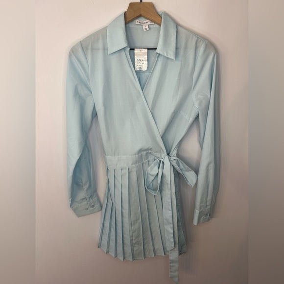 *NWT* And Now This Long Sleeve Pleated Wrap Mini Dress, Sz M, Pastel Blue - Picture 4 of 10